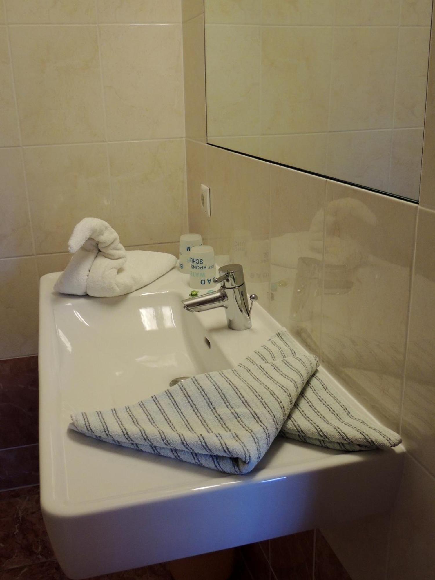 Gaestehaus Regina Uderns Δωμάτιο φωτογραφία