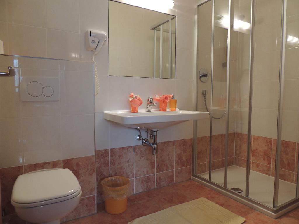 Gaestehaus Regina Uderns Δωμάτιο φωτογραφία